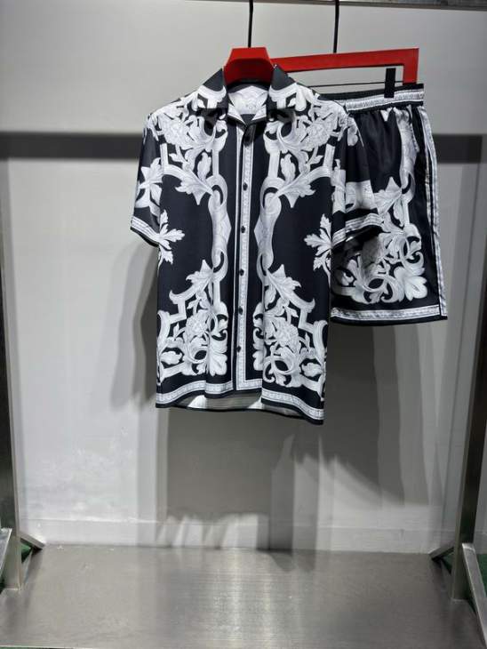 Picture of Versace Shirt Pant Suits _SKUVersaceS-2XLsstr38925201